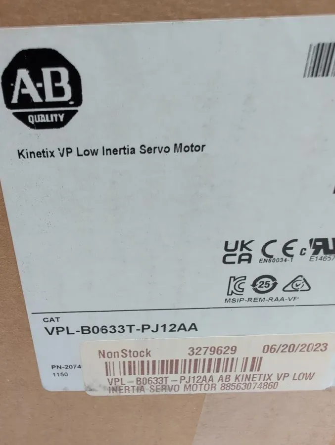 Серводвигатель Allen-Bradley VPL-B0633T-PJ12AA Servo Motor,Low Inertia,480V AC — фото лота 1