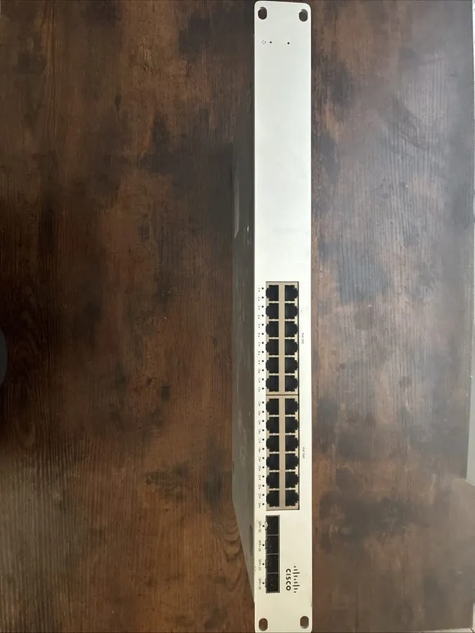 Коммутатор Cisco Meraki MS225-24-HW 24-Port GBE SFP+ Non-PoE Switch Unclaimed