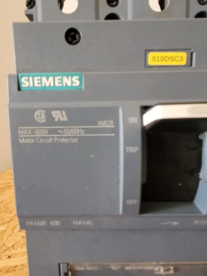 Автоматический выключатель Siemens 3VA6 ET0310M1 3VA6440-1MS31 600v 400 Amp Circ — фото лота 2