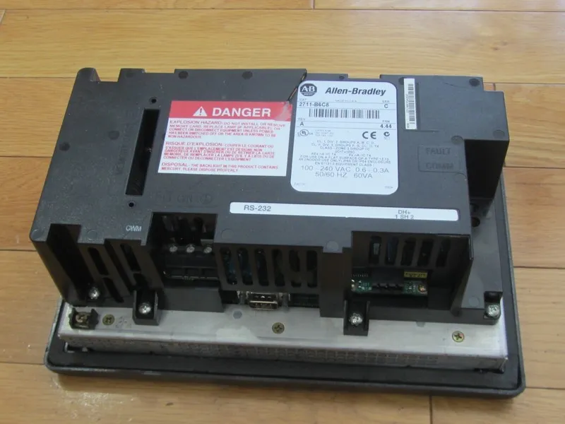 Панель оператора ALLEN BRADLEY 2711-B6C8 SER B FRN 4.44 PANELVIEW 600 OPERATOR P