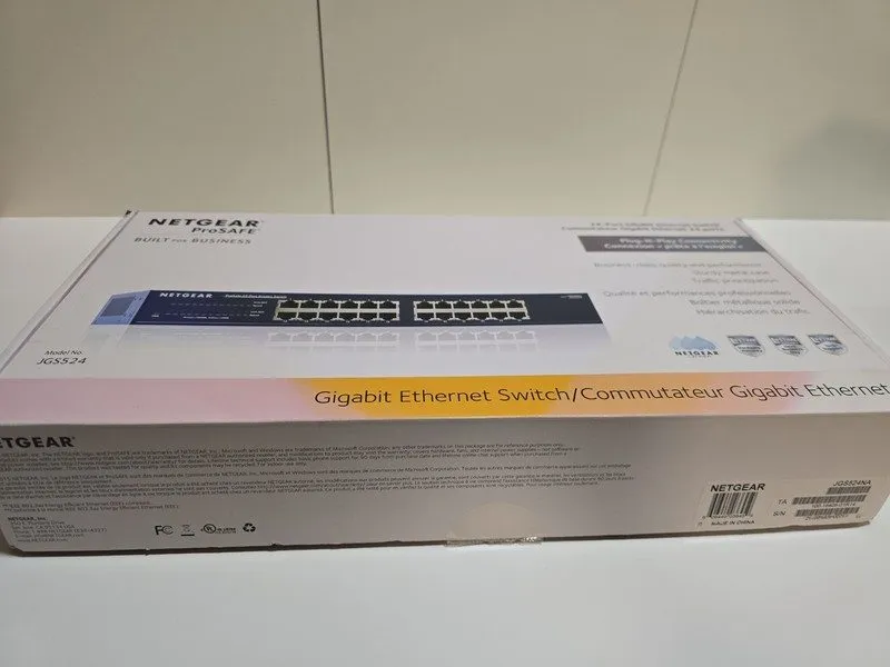 Коммутатор NETGEAR ProSafe JGS524 Plus 24-Port Gigabit Rackmount Switch