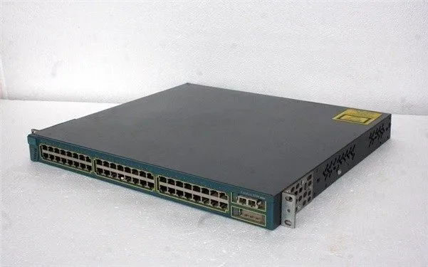 Коммутатор WS-C3550-48-SMI Cisco 3550 48 Port Switch ow