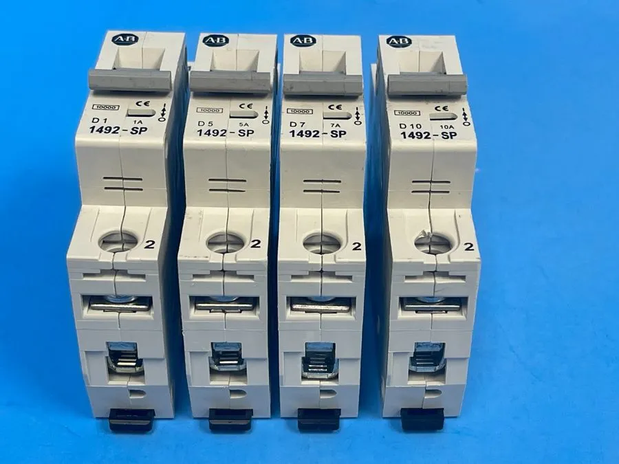 Автоматический выключатель Allen Bradley 1492-SP1 (D1,D5,D7,D10) 1-Pole, D-Curve — фото лота 2