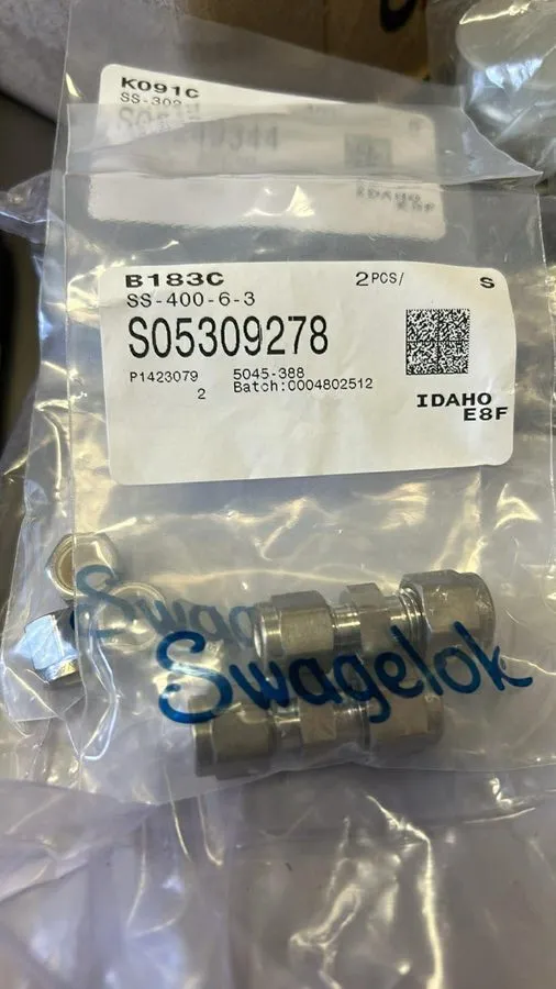Фитинг Swagelok SS-400-6-3 Stainless Steel Swagelok Tube Fitting FNSP — фото лота 1