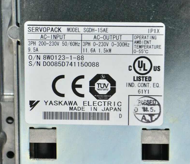 Сервопривод SGDH15AE Yaskawa 9.5A 230V 2HP Servopack -SA
