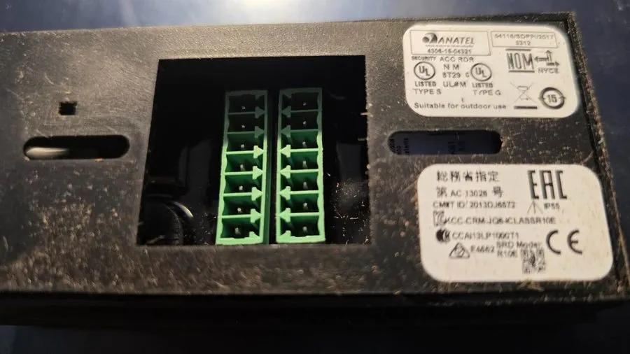 Оборудование видеонаблюдения HID 900NTNNEK00000 iCLASS SE R10 Mini Mullion er