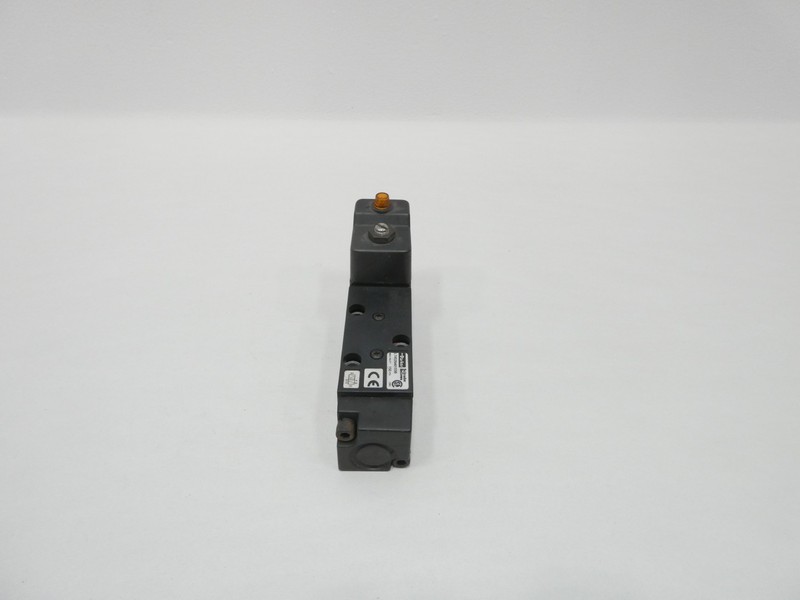 Фото лота L7452640153B от продавца №58298
