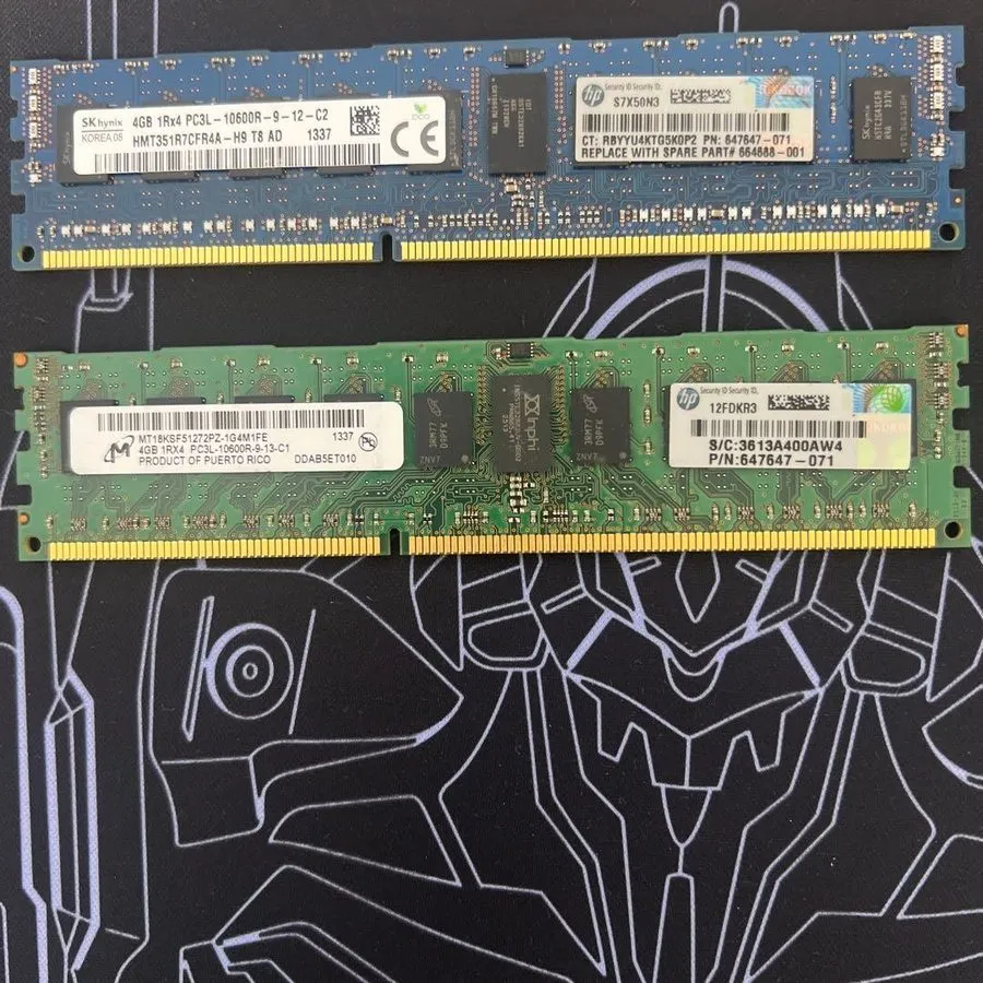 Модуль памяти SK hynix Micron 4GB DDR3L-1333 RAM 2-Piece Server/Workstation Memo