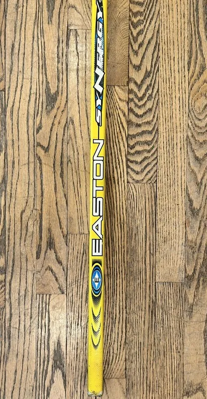 Сервер Easton Synergy INT Grip Hockey Stick Composite Shaft Only 48” Long Modano — фото лота 2