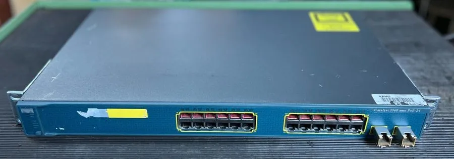 Коммутатор Cisco Catalyst 3560 Series PoE+ 24 ports Gigabit Ethernet Switch l WS — фото лота 1
