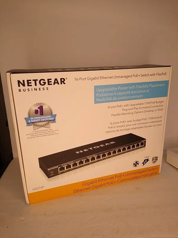 Коммутатор Netgear Switch GS316P 16-Port Gigabit PoE+ Unmanaged 115W FlexPoE
