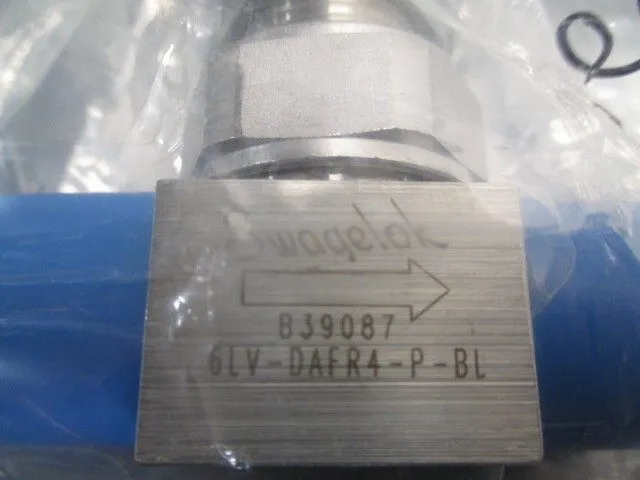 Клапан NUPRO SWAGELOK 6LV-DAFR4-P-BL Diaphragm Valve, B39087, 114863