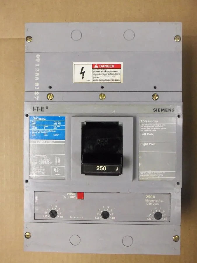 Автоматический выключатель ITE Siemens JXD2 3 pole 250 amp 240v JXD23B250 Sentro