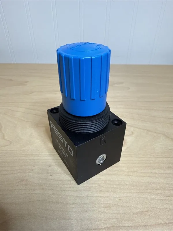 Трубопроводная арматура FESTO LR-1/8-F7-I-SA Pressure Regulator SA-8846 27171 — фото лота 1