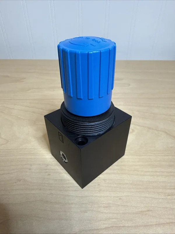 Трубопроводная арматура FESTO LR-1/8-F7-I-SA Pressure Regulator SA-8846 27171 — фото лота 2