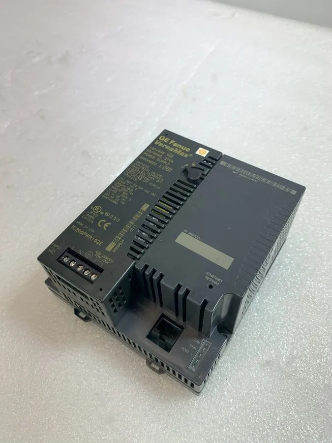Блок питания GE Fanuc VersaMax IC200PWR102E Power Supply PLC-I-82=2I25