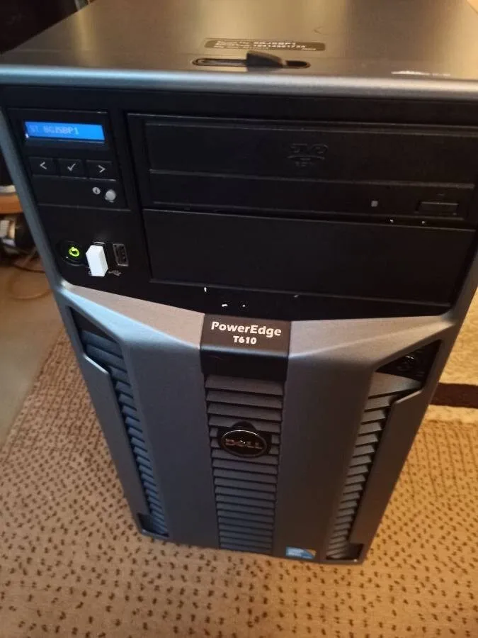 Сервер Dell PowerEdge T610 Server BOOTS 2x Xeon 24GB RAM No HDD/Caddies
