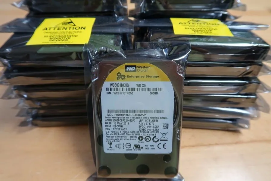 Жёсткий диск Western Digital 600gb,10000rpm,6Gbps,2.5" SAS (WD6001BKHG) Server h