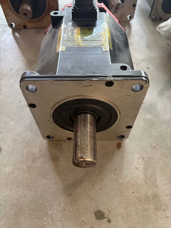 Серводвигатель A06B-0142-B077 FANUC AC Servo Motor