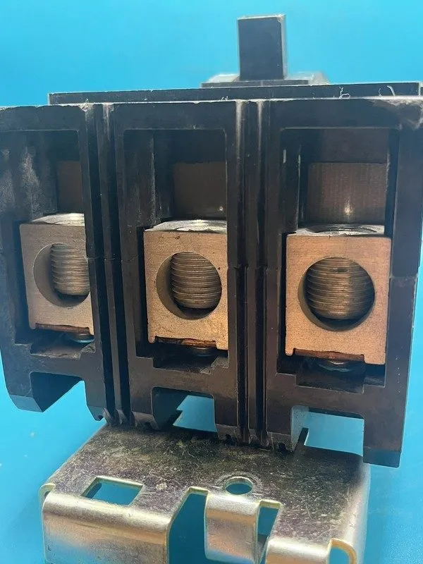 Автоматический выключатель Square D I-line KC34150 150A 3p 480V Circuit Breaker 