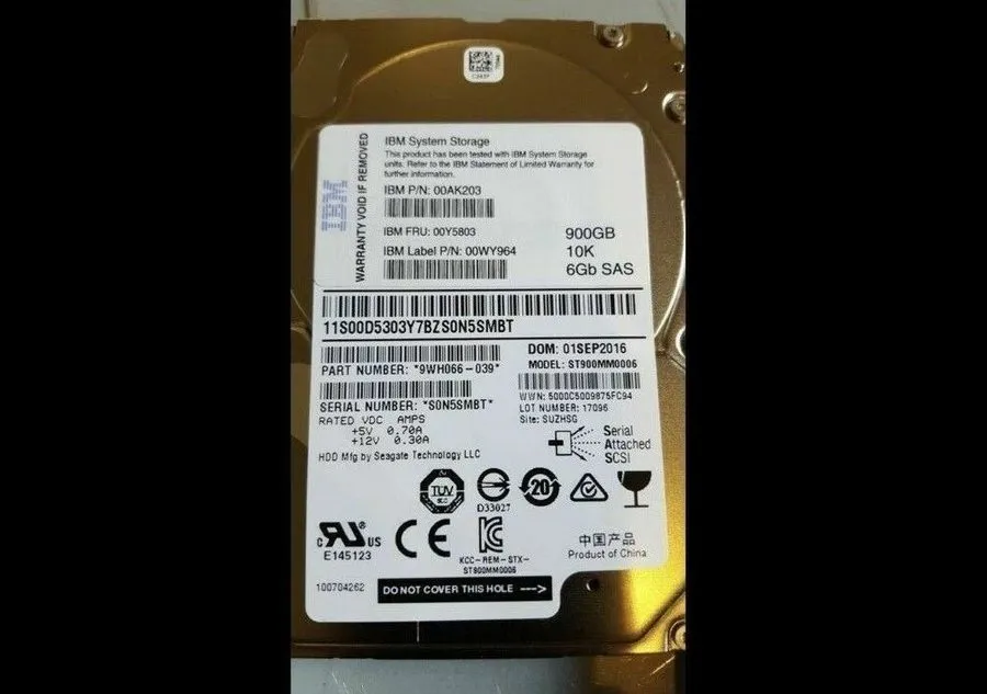 Жёсткий диск IBM 900GB 10K SAS 2.5' SFF HARD DRIVE 00Y5803 00WY964 00AK203 HDD