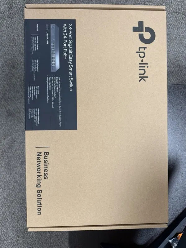 Коммутатор TP LINK 28 PORT GIGABIT EASY SMART SWITCH WITH 24-PORT PoE+ TL-SG1428