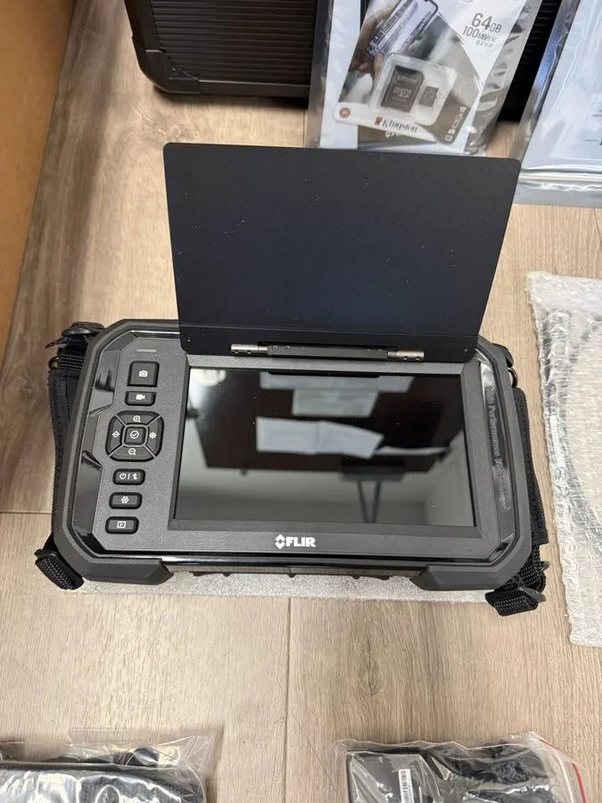 Видеоэндоскоп FLIR VS80-KIT-6 Videoscope Kit,7" Monitor,5.5 mm Camera 797RD5