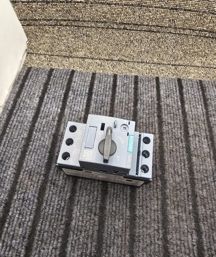 Автоматический выключатель Siemens 3RV2011-1GA10 Motor Protection Circuit Breake