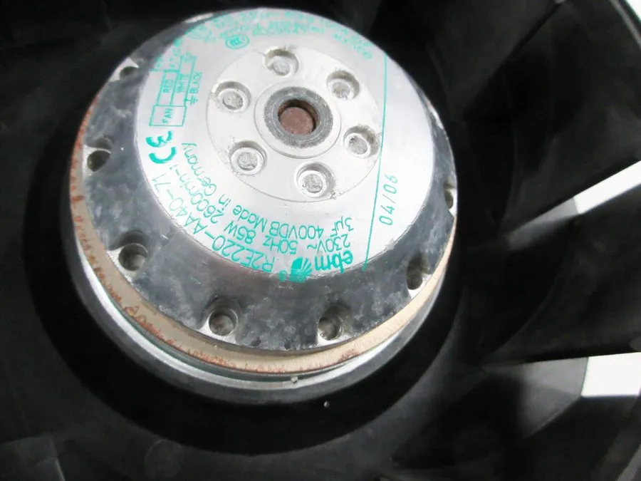 Вентилятор R2E220-AA40-71 Centrifugal Fan 230V 90W — фото лота 1