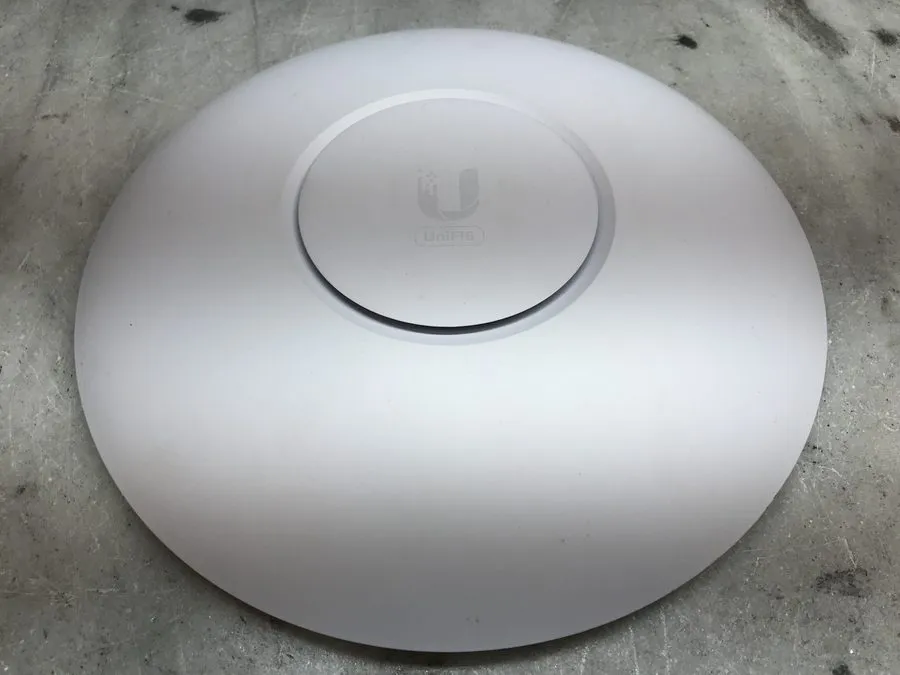 Точка доступа Ubiquity UniFi 6 U6-Pro 802.3at PoE Wireless AP 44-57V