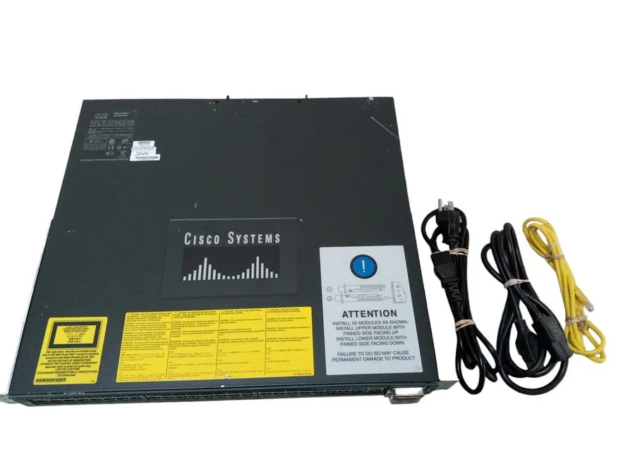 Коммутатор Network Switch Ethernet Gigabit RJ45 48 Port Managed SFP Cisco Cataly — фото лота 1