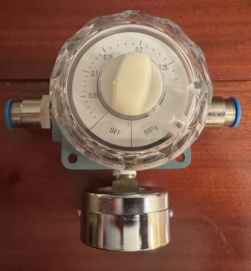 Трубопроводная арматура Denso 410690-0030 Pneumatic Pressure Regulator — фото лота 1