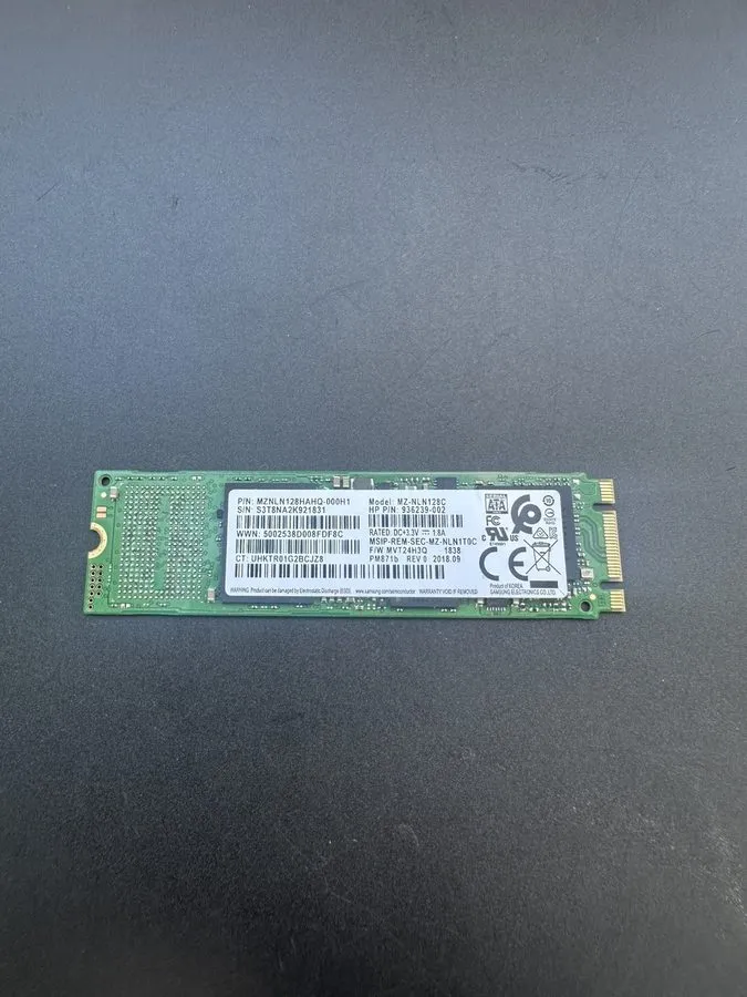 SSD-накопитель Samsung PM871b 128GB SSD M.2 SATA 936239-001 MZNLN128HAHQ-000H1