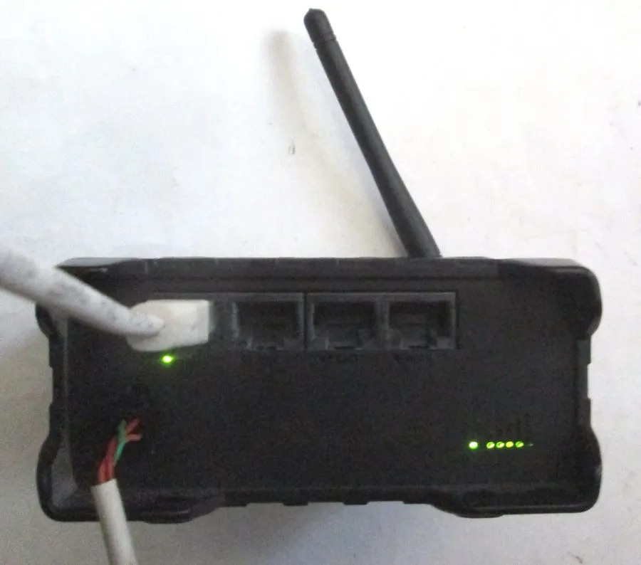 Маршрутизатор Teltonika RUT950 LTE 4G 4-Port 10/100 Wireless Mobile N Industrial