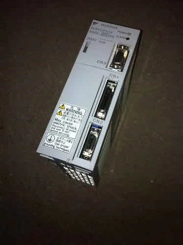 Сервопривод Yaskawa Servopack SGDL-02AS gi