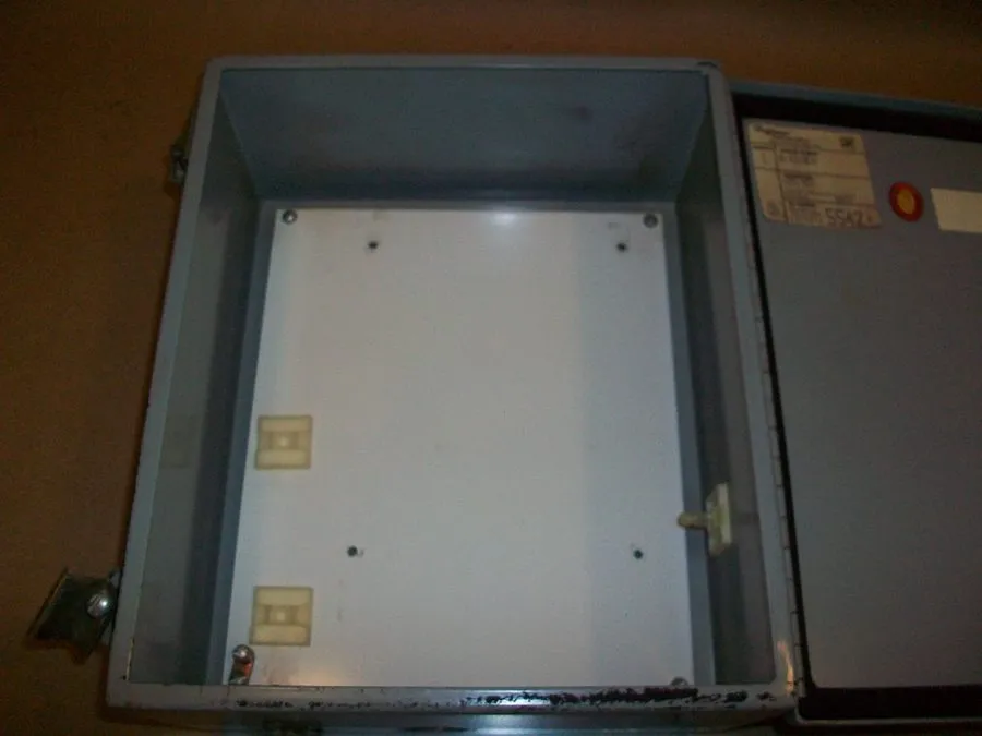 Монтажный шкаф Hoffman A1210CH Enclosure 12 x 10 x 5 Enclosure Only