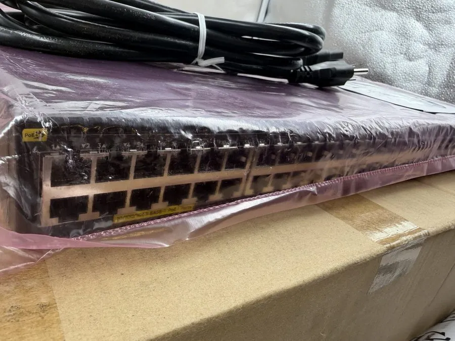 Коммутатор ARUBA JL074A 3810M 48G POE+ + JL083A 10GBE SPF SWITCH 48 PORT — фото лота 1