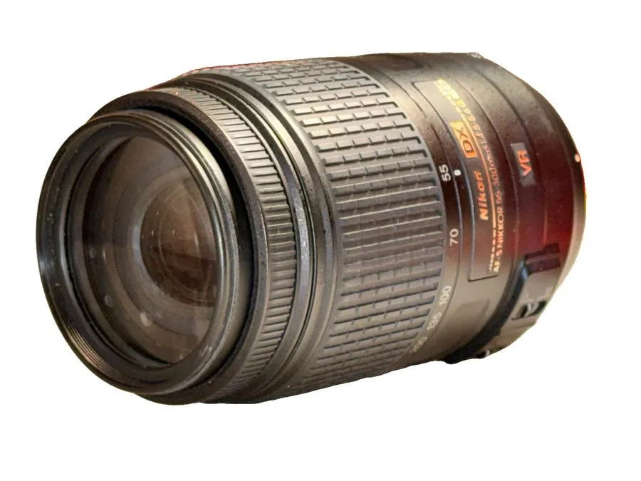 Объектив Nikon AF-S DX NIKKOR 55-300mm f/4.5-5.6G ED VR Telephoto Zoom Lens