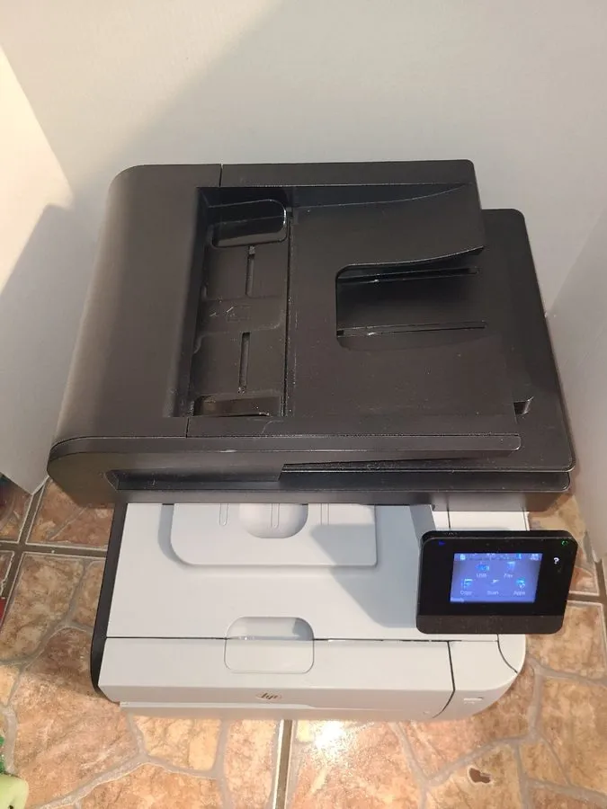 Лазерный принтер HP Laserjet Pro MFP M476nw All-in-One Color Laser Printer 2.4k 
