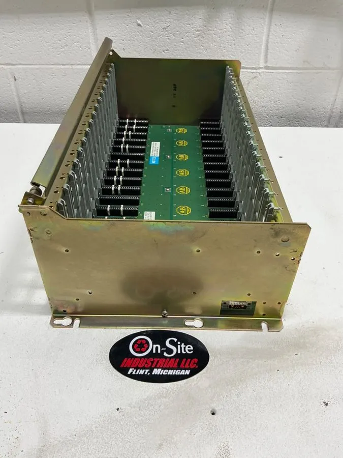 ПЛК Allen Bradley 1771-A4B PLC Rack Chassis 16 Slot 24A 5.25VDC
