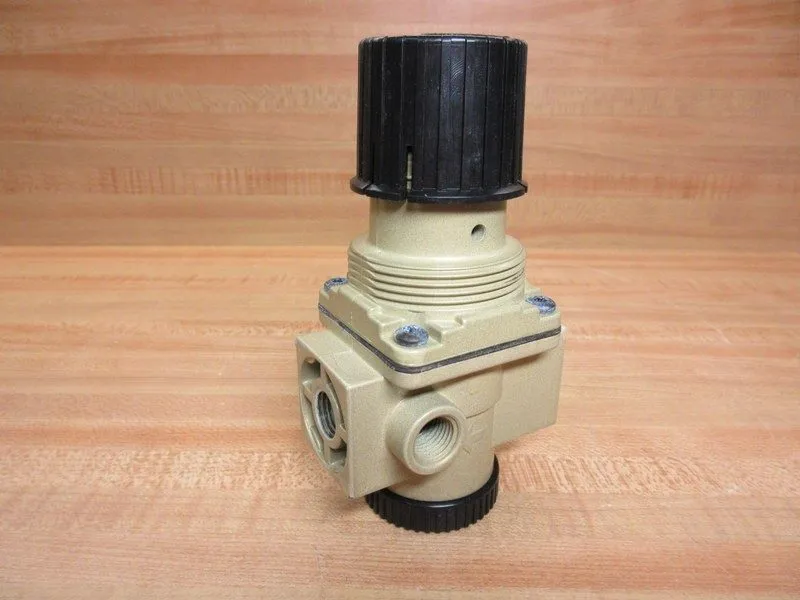 Трубопроводная арматура Norgren R08-200-RGMA 5-150 psig 1/4 NPTF Pneumatic Press