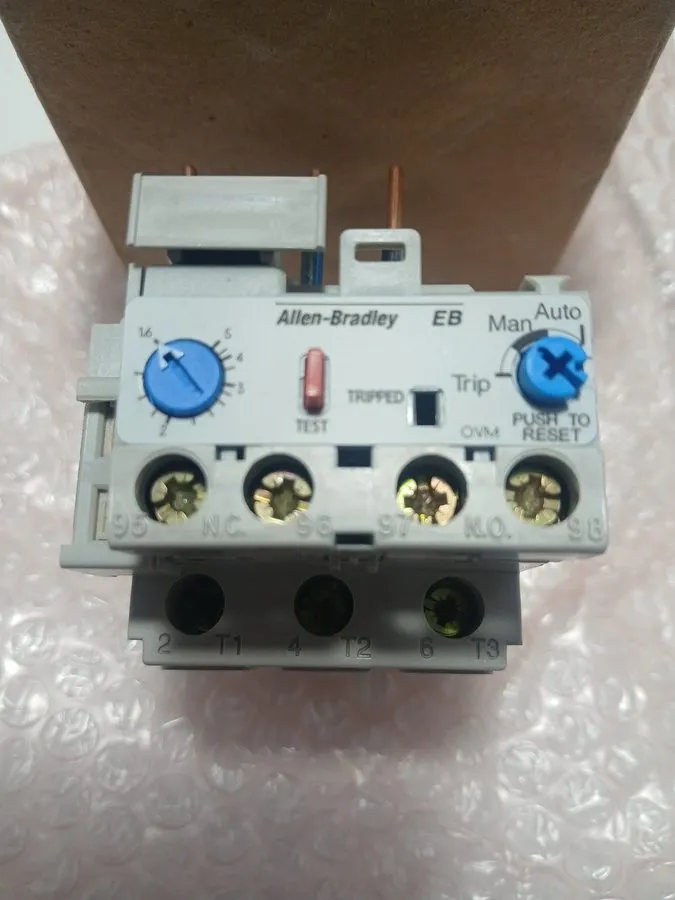 Реле защиты Open Pre-owned Allen Bradley 193-EA1EB /B Motor Protection Overload 