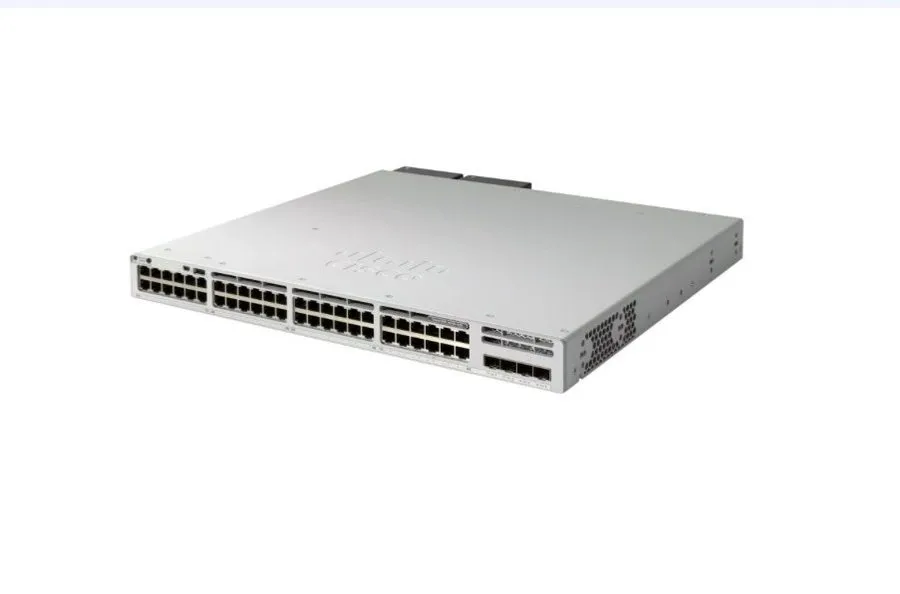 Коммутатор Cisco C9300LM-48UX-4Y-A Switch — фото лота 1