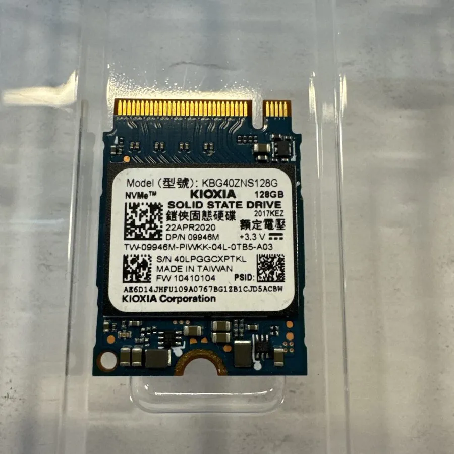 Kioxia KBG40ZNS128G 128GB M.2 SATA III SSD 6 Gbit/s (Serial ATA 3.2)