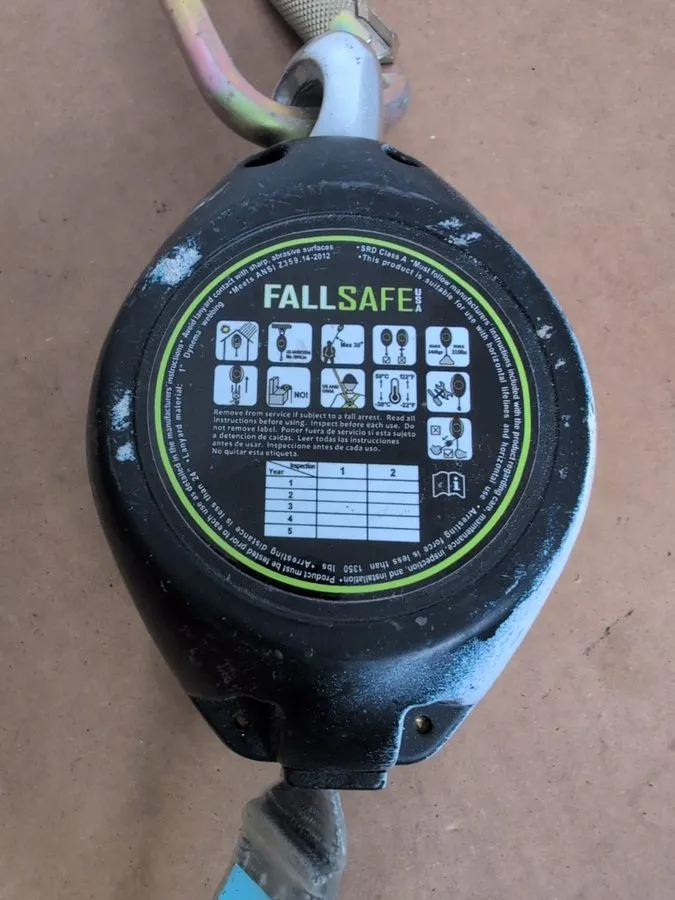 Складское оборудование Fall Safe FS-FSP1411-W Web Retractable Lifeline with Lock — фото лота 2