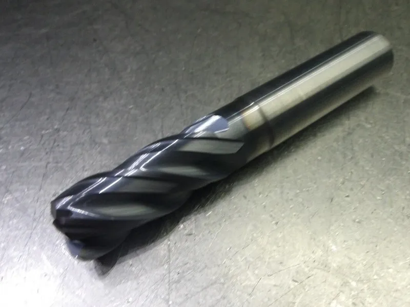 Режущий инструмент Kyocera/SGS 1" 5 Flute Carbide CR Endmill 1" Shank .01" R 388