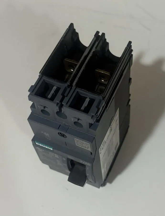 Автоматический выключатель Siemens 3VA5120-5ED21-OAAO Breaker — фото лота 1