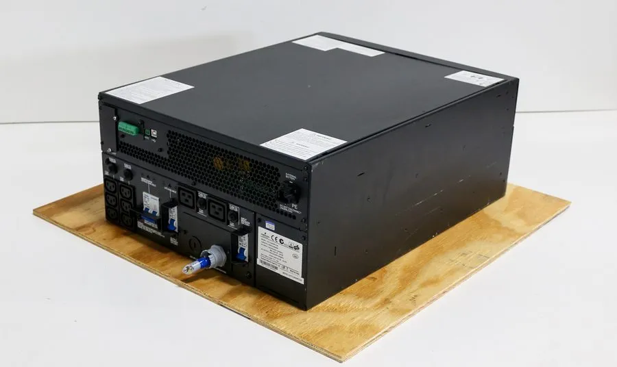 ИБП Emerson Liebert GXT3 5000RT230 4000 Watt UPS