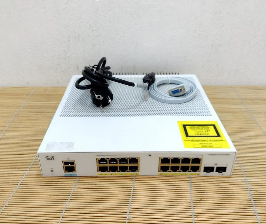 Коммутатор Cisco C1000-16P-2G-L 16-Port Gigabit PoE+ Managed Switch 2x SFP 120W