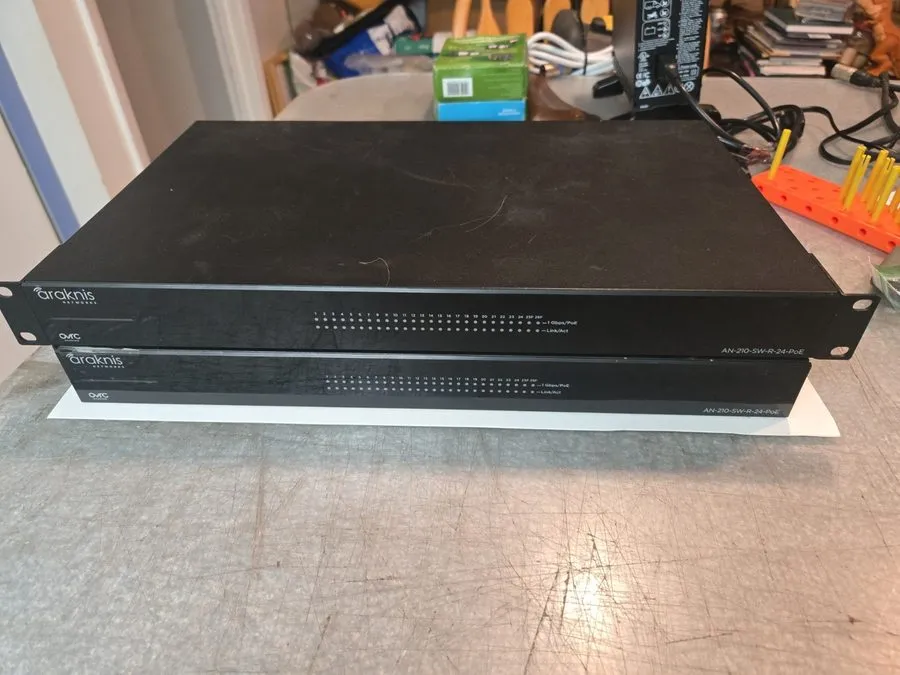 Коммутатор Araknis AN-210-SW-R-24-POE Gigabit POE Network Switch 24 Port Rackmou